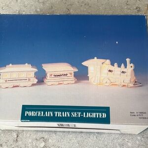 Porcelain Train Set - Lighted